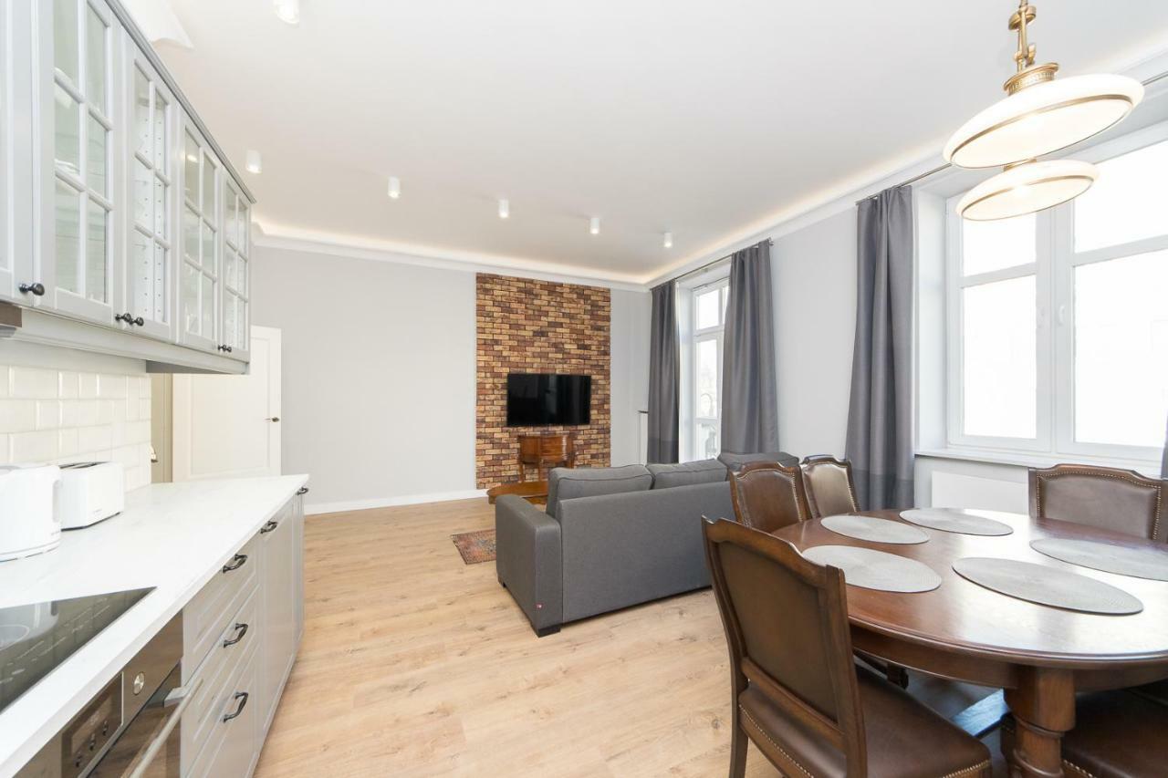 Lux Apartment At Planty Park P4You Pl Красков Екстериор снимка