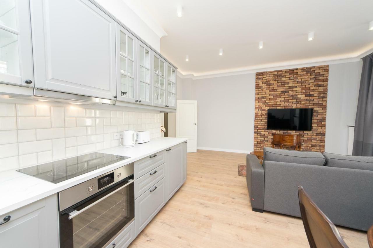 Lux Apartment At Planty Park P4You Pl Красков Екстериор снимка